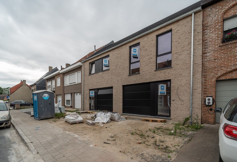 Nieuwbouwwoning te koop