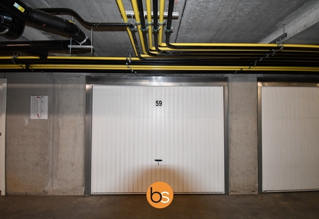 Garage in ondergrondse parkeergarage van Residentie Ter Klippe te Dadizele